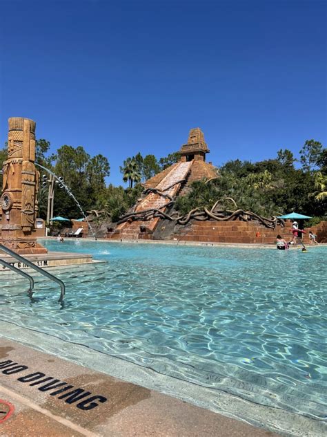 disney coronado springs hot tub.